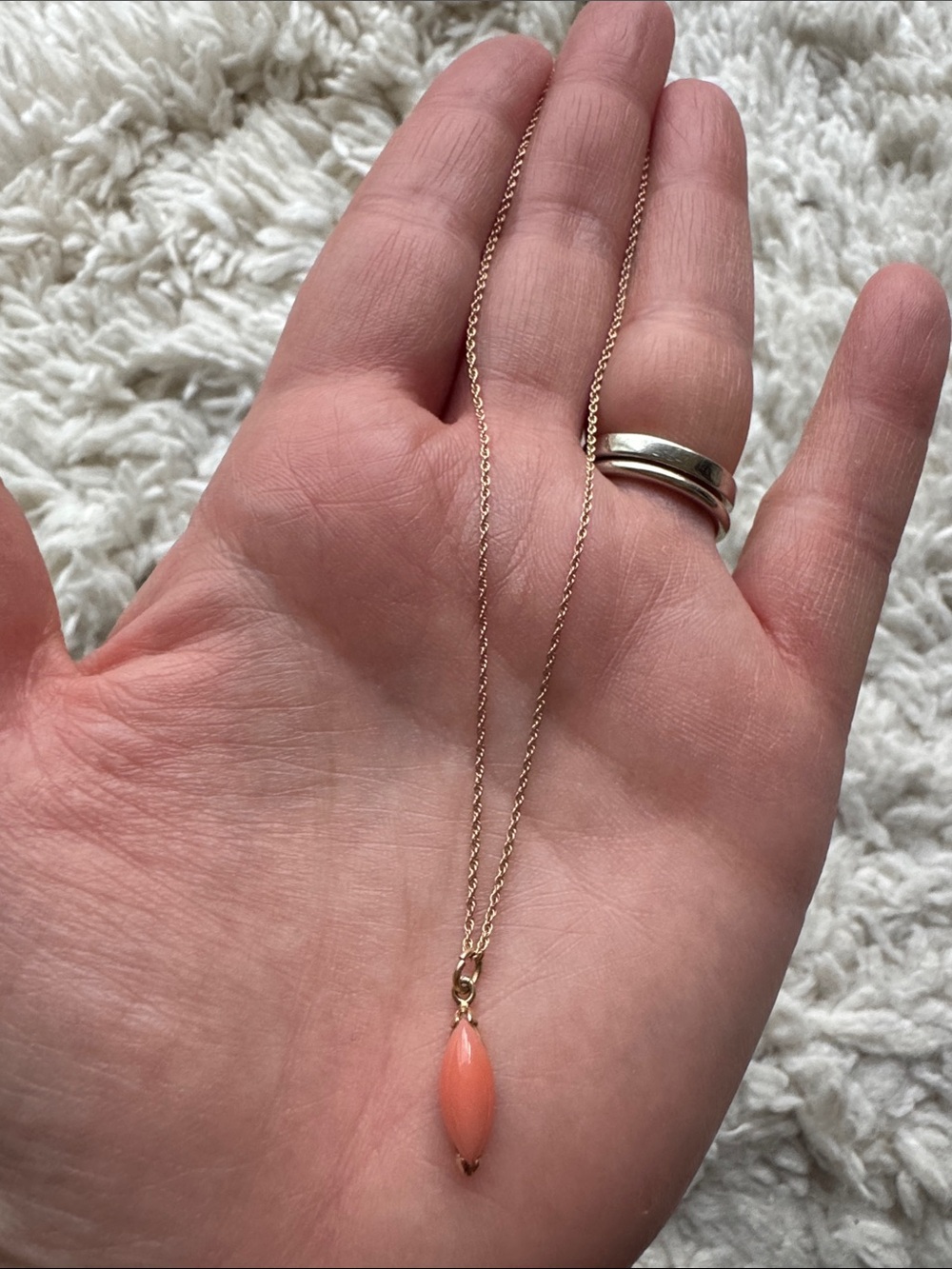 14k Coral/Shell Necklace‎